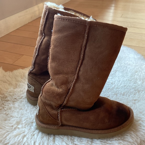 UGG boots - Picture 5 of 6